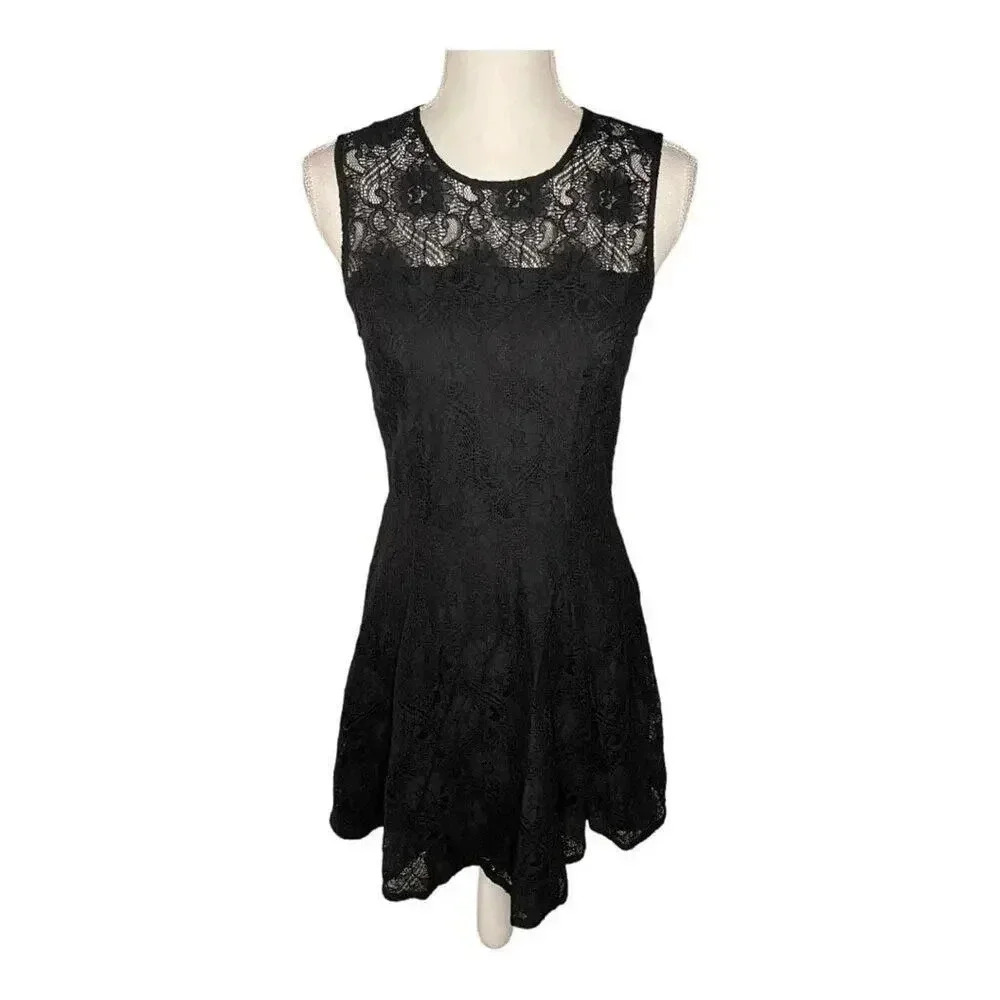 Banana Republic Size 4 Black Floral Lace Lined Sleeveless Fit‎ And Flare Dress